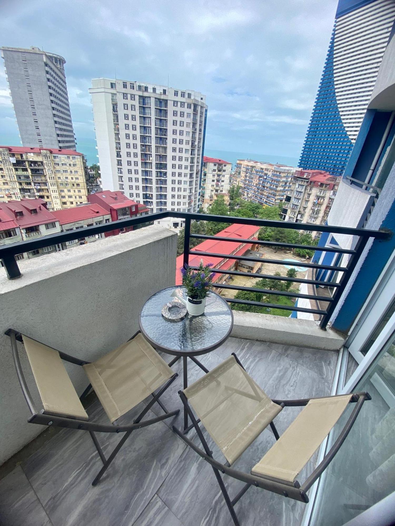 Pirosmani 18D, 12 Floor Daire Batum Dış mekan fotoğraf